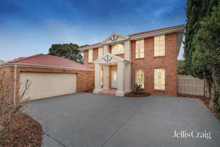 12 Epworth Court Glen Waverley 3150