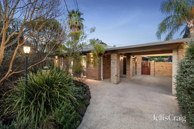 12 Fairbank Avenue Heathmont 3135