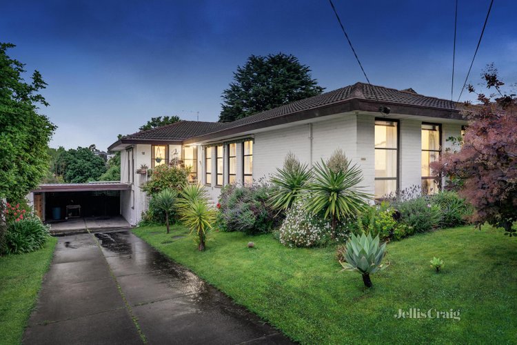 12 Fyfe Drive Templestowe Lower 3107