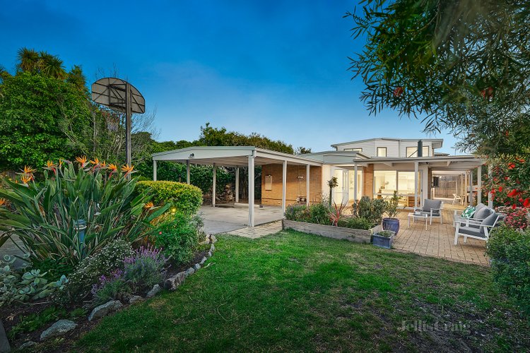 12 Gordon Street Bentleigh 3204