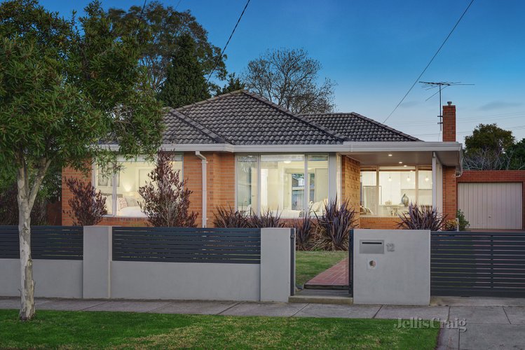 12 Greendale Road Bentleigh East 3165