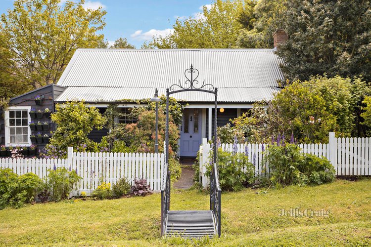 12 Grenville Street Daylesford 3460