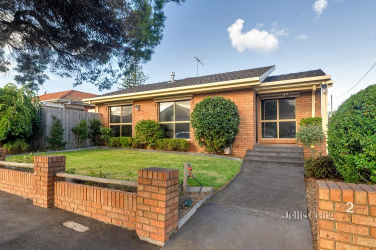 1 2 Guthrie Street Brunswick West 3055