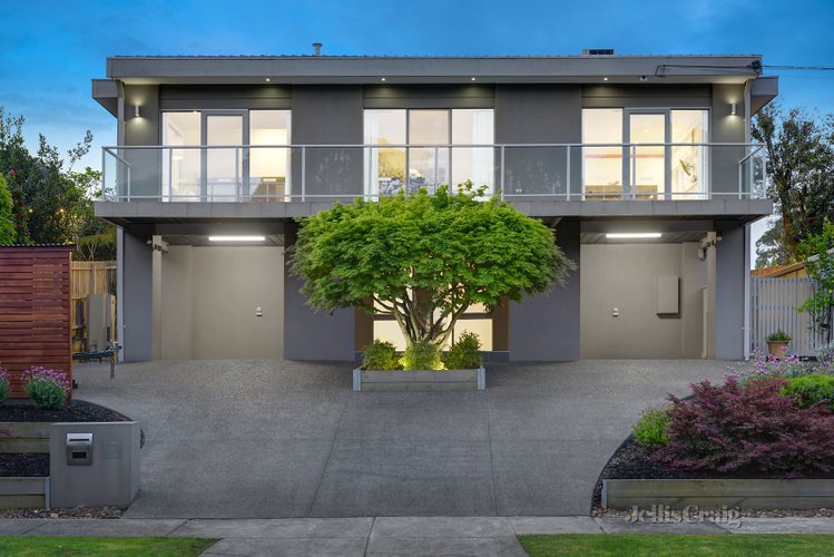 12 Hanwell Court Glen Waverley 3150