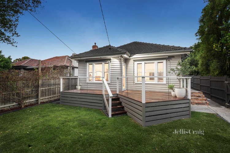 1 2 Haros Avenue Nunawading 3131