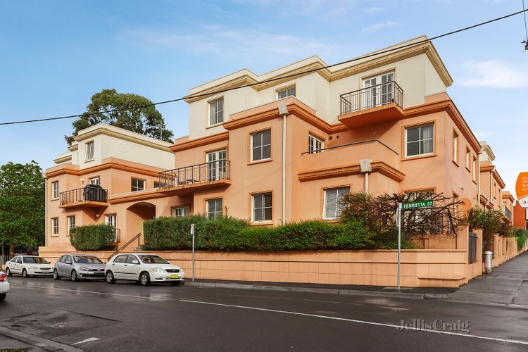 1/2 Henrietta Street Hawthorn 3122