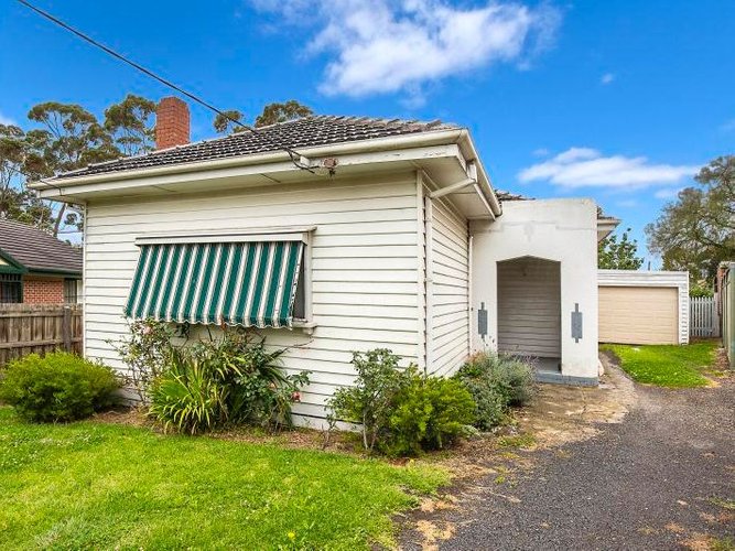 12 Hesleden Street Essendon 3040