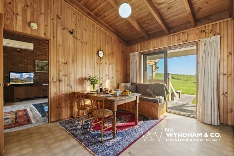 12 Highview Rise, Metung