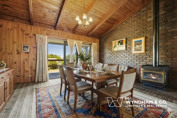 12 Highview Rise, Metung