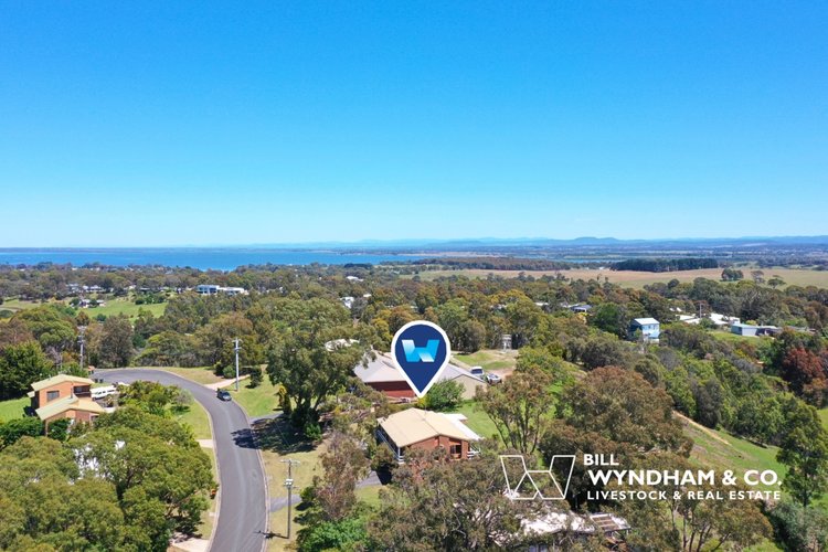 12 Highview Rise, Metung