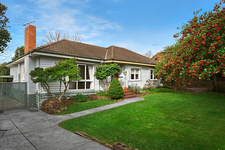 12 Hillview Avenue Mount Waverley 3149