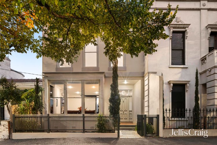 12 Howe Crescent South Melbourne 3205
