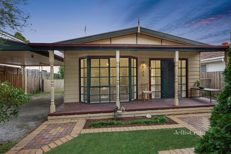 12 Jackson Street Forest Hill 3131