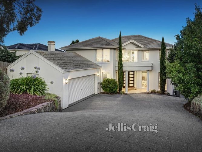 12 Jonquil Court Doncaster East 3109