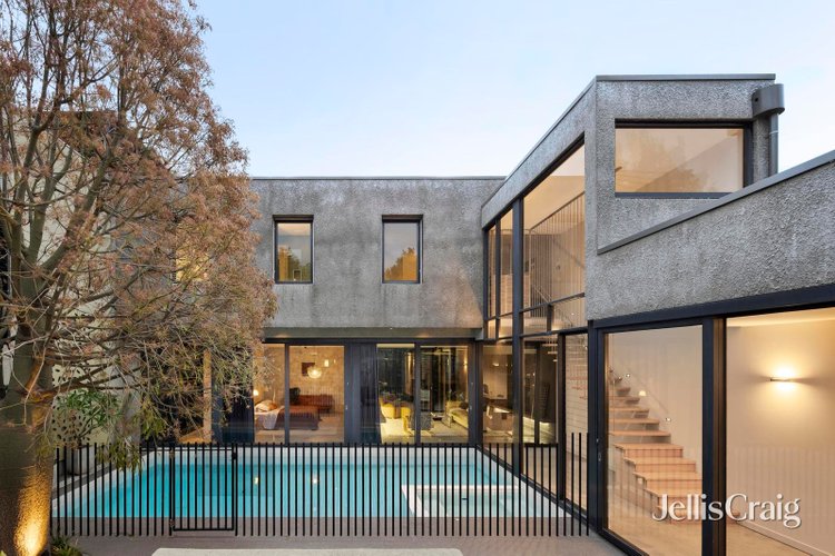 12 Joyce St  Elwood 3184