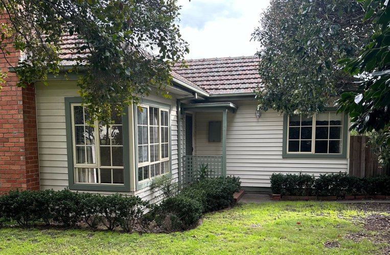 12 Joyhill Avenue Box Hill South 3128