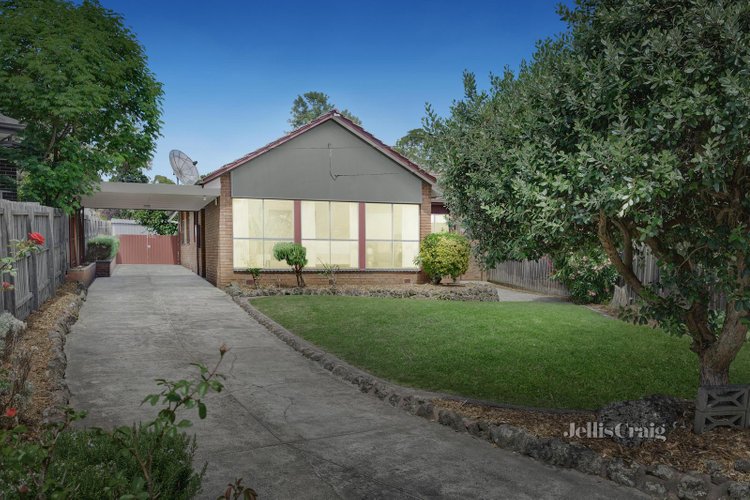 12 Judith Court Mount Waverley 3149