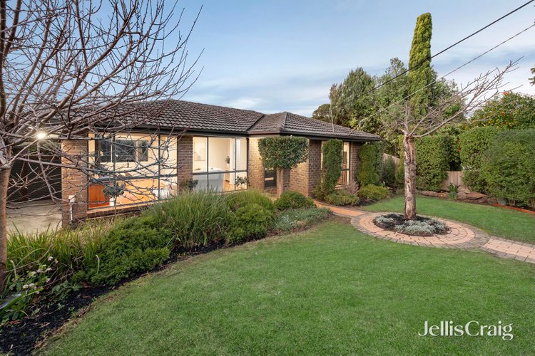 12 Kingsbridge Court Croydon Hills 3136