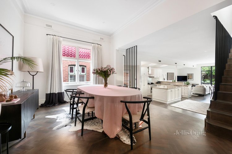 12 Lambeth Place St Kilda 3182