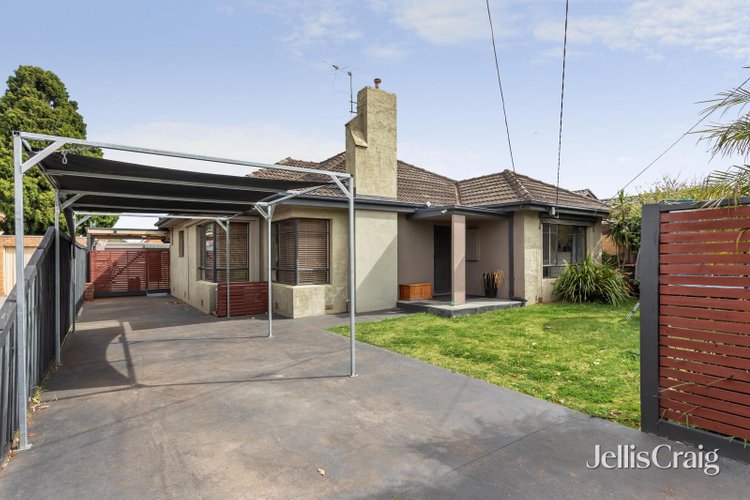 12 Lesden Street Bentleigh East 3165