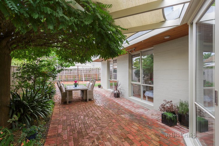 12 Logan Street Canterbury 3126