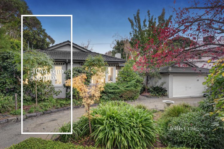 12 Mackintosh Road Wheelers Hill 3150