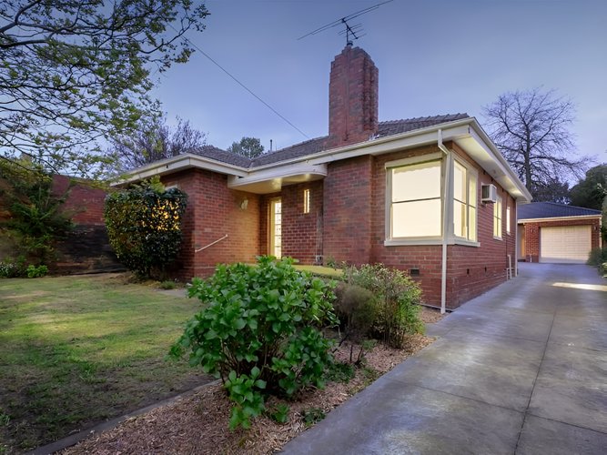 12 Maple Street Box Hill 3128