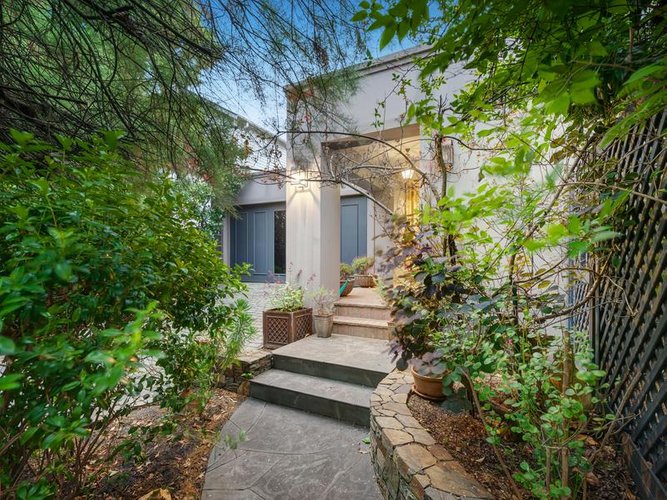 12 Margaret Street Canterbury 3126