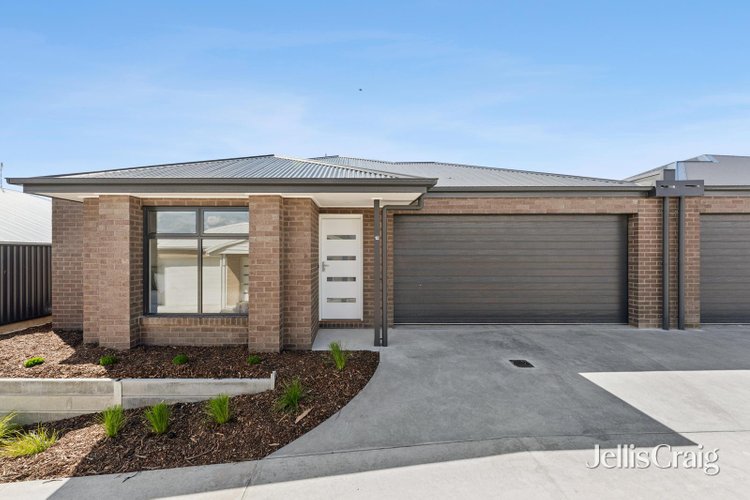 12 Miners Crescent Canadian 3350