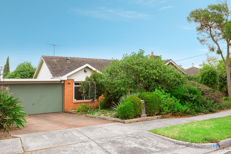 12 Mitcham Road Donvale 3111