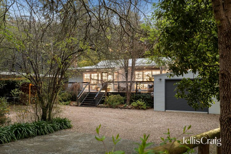 12 Mitchell Avenue Warrandyte 3113