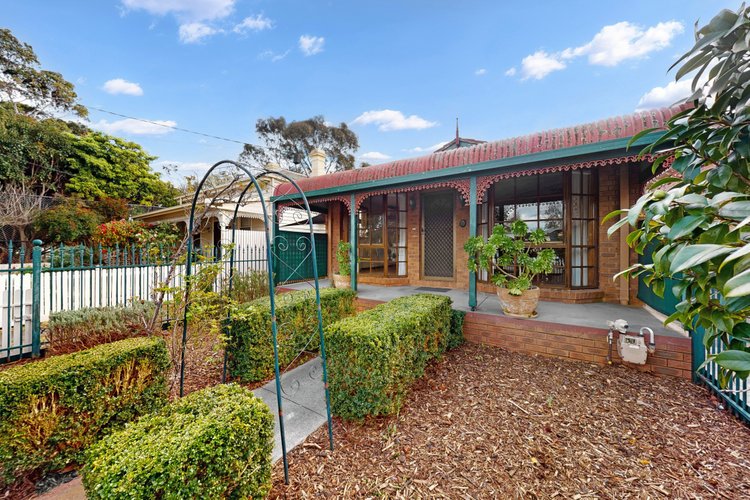 12 Moonee Street  Ascot Vale 3032