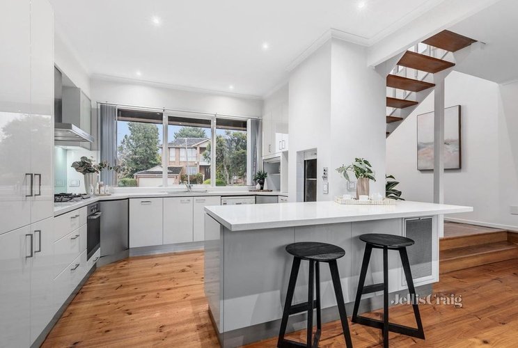 12 Mountleigh Court Glen Waverley 3150