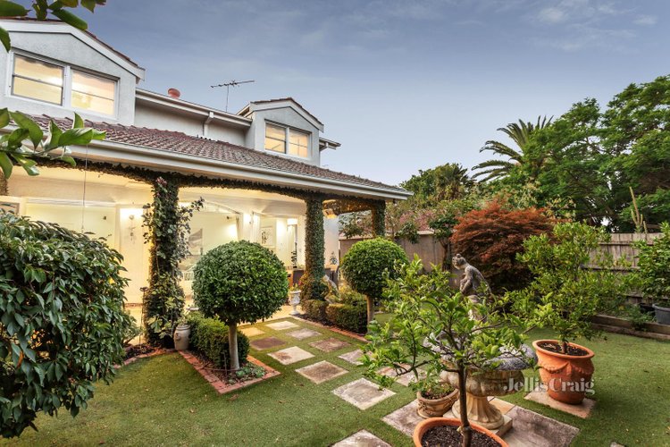 12 Nirvana Avenue Malvern East 3145