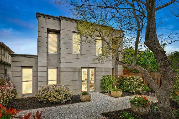 12 Nyora Street Malvern East 3145