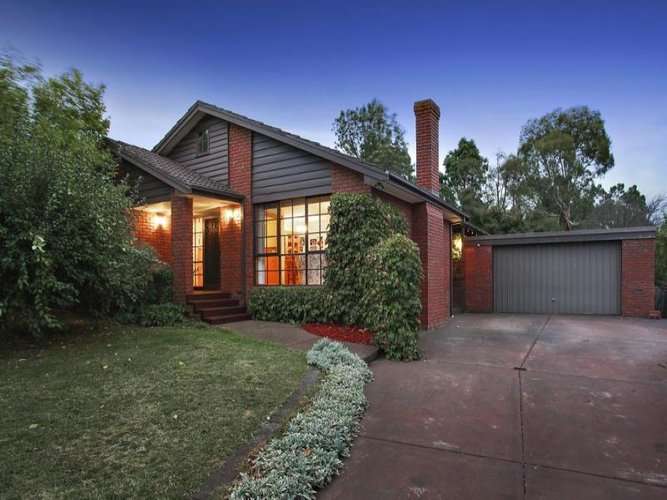 12 Oakbank Court Mooroolbark 3138