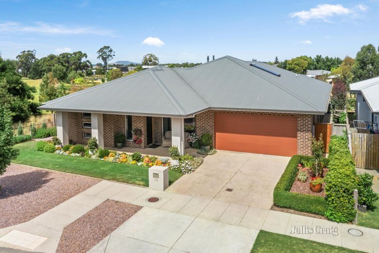 12 Paramount Parade Alfredton 3350