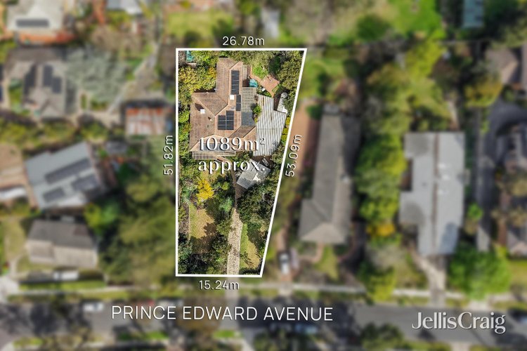 12 Prince Edward Avenue Mitcham 3132