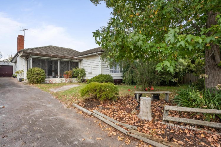 12 Railway Crescent Bentleigh 3204