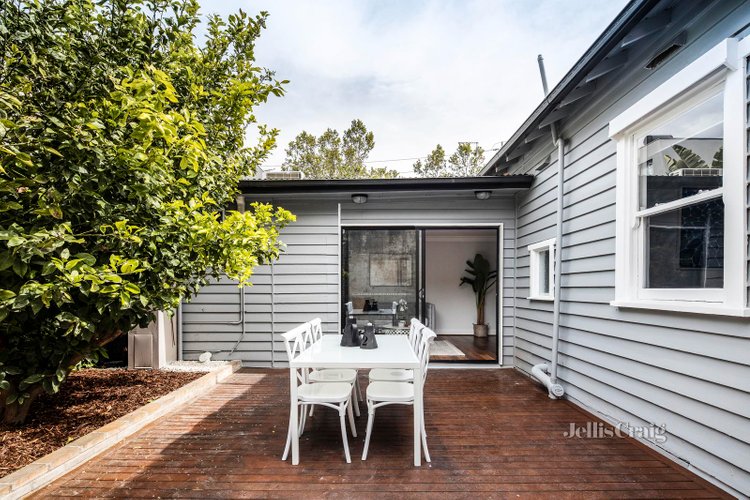 12 Raphael Street Abbotsford 3067
