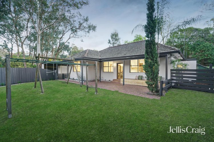 12 Research-Warrandyte Road Research 3095