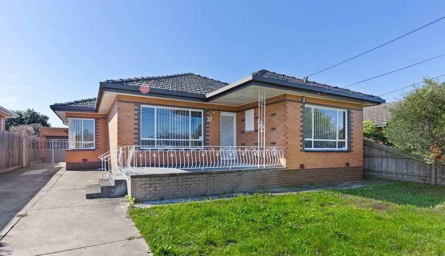 12 Riviera Road  Avondale Heights 3034