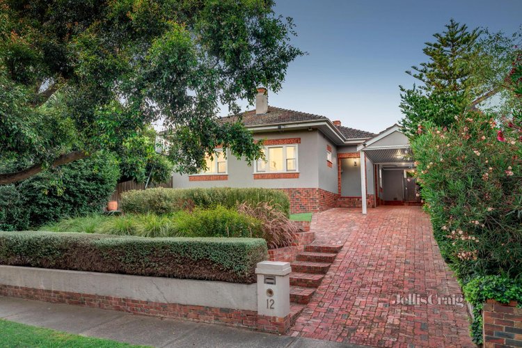 12 Saxby Road Glen Iris 3146