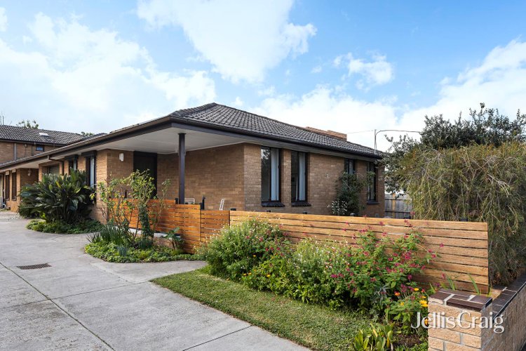 1 2 Smith Street Thornbury 3071