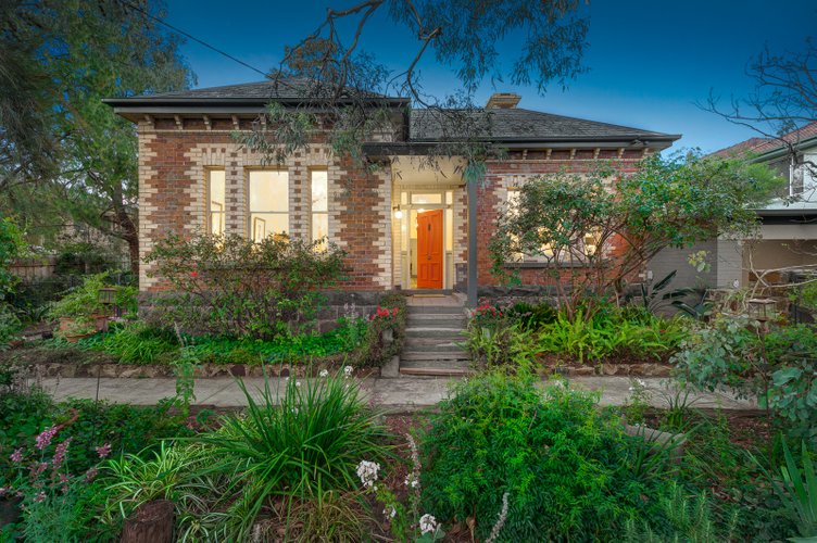 12 Swinton Avenue Kew 3101