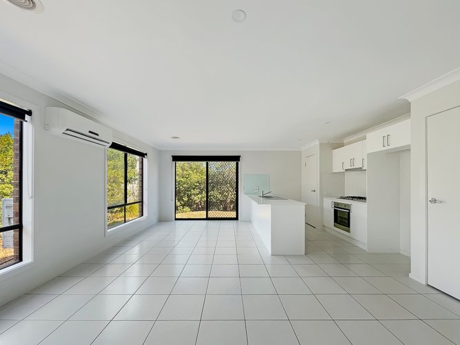 12 Tannin Way Waurn Ponds 3216
