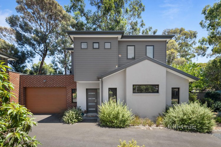 1 2 The Parkway Diamond Creek 3089