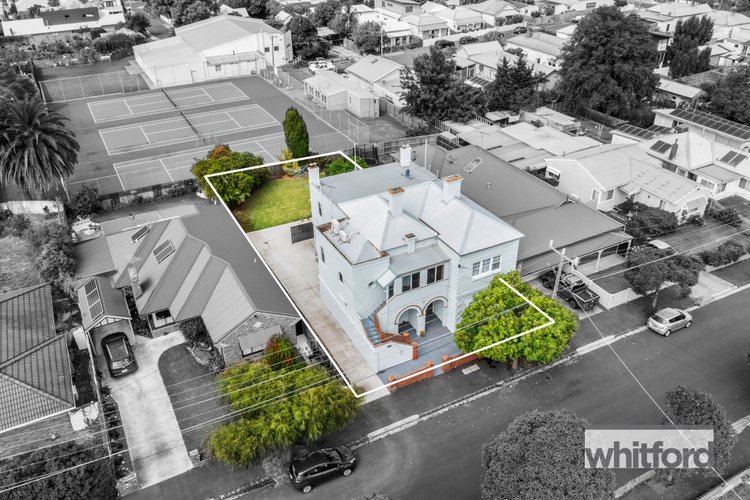 12 Thomas Street, Geelong West