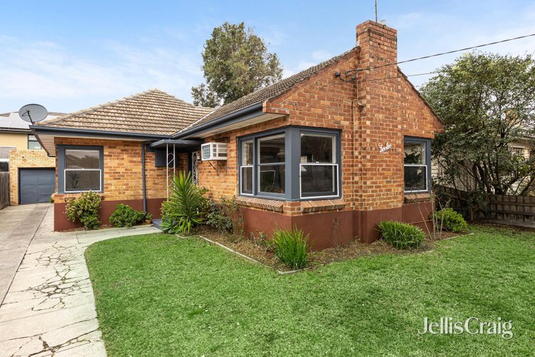 12 Waratah Street Pascoe Vale 3044