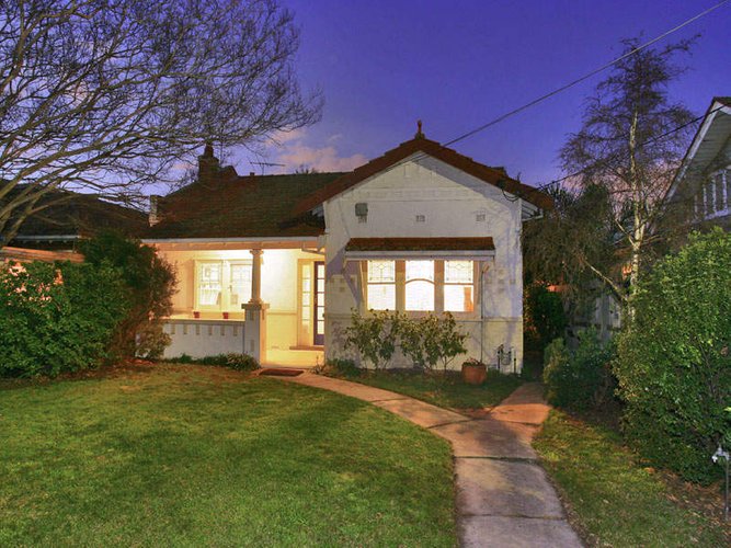 12 Wave Street Elwood 3184